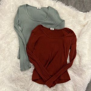 Ribbed tilly’a longsleeve set size small; so soft and can be worn under a tee!